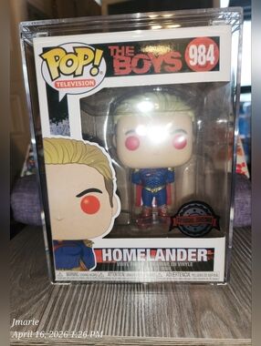 Funko POP! Television The Boys Homelander #984 Limited Edition Red Eye Figure